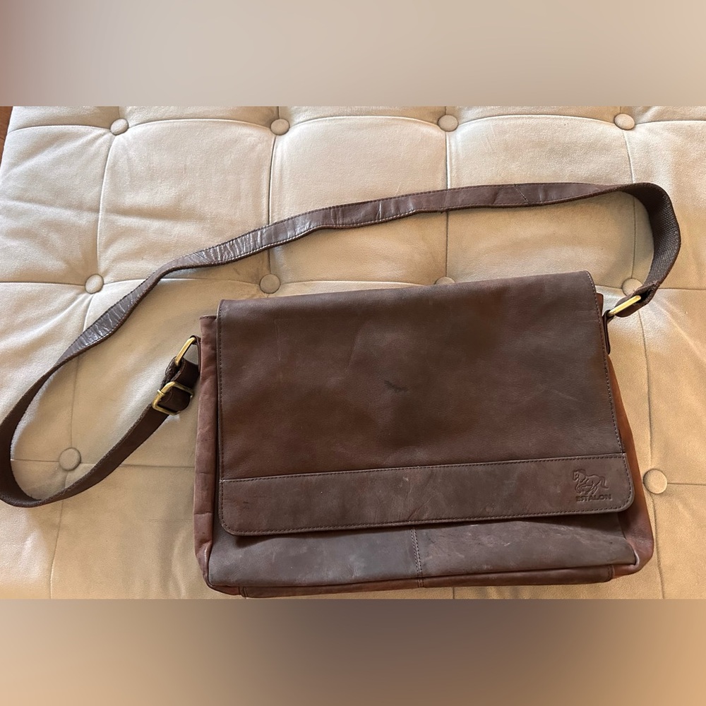 Elegant Brown Faux Leather Messenger Bag
